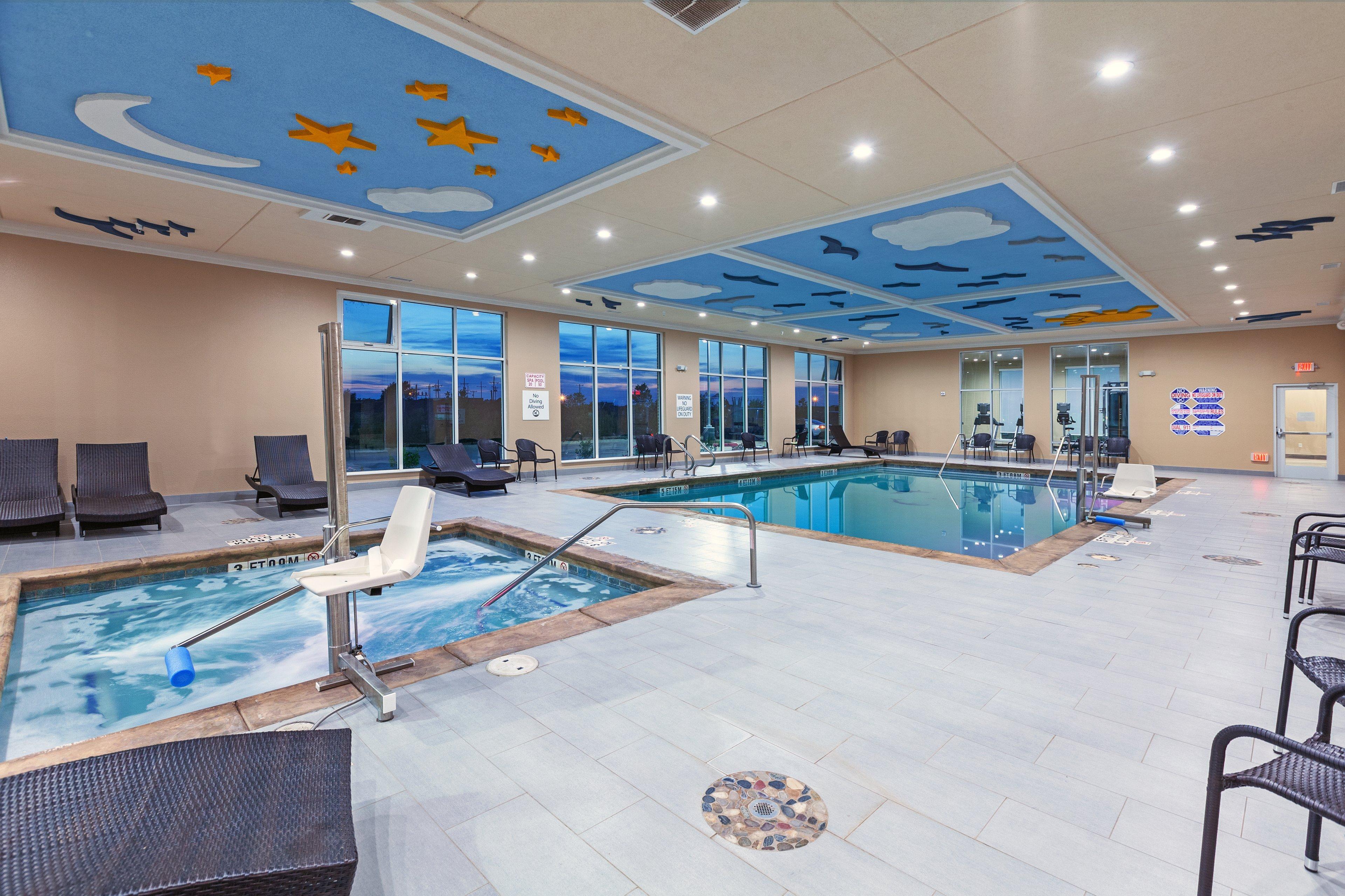 Holiday Inn - Amarillo East By Ihg Exterior foto